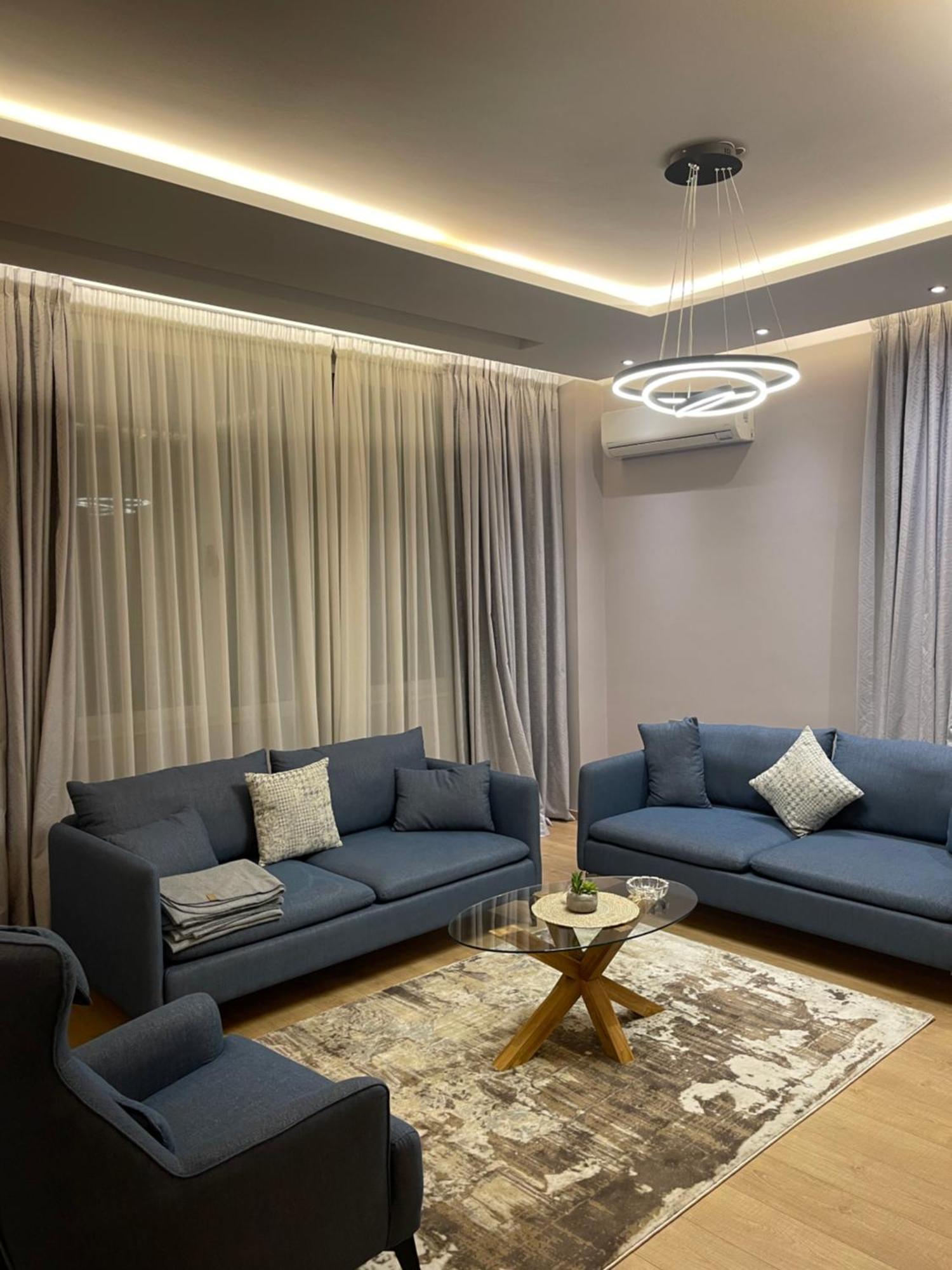 Lux Apartment 地拉那 外观 照片