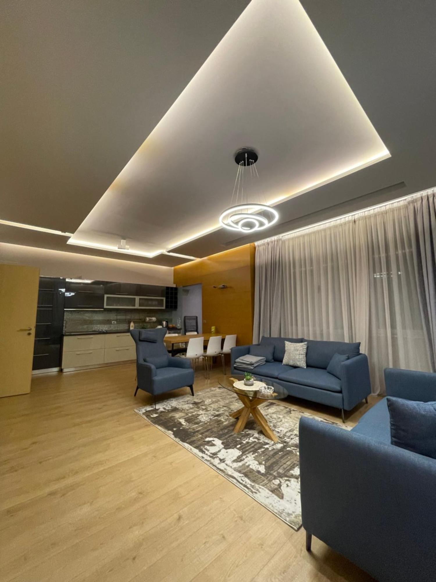 Lux Apartment 地拉那 外观 照片