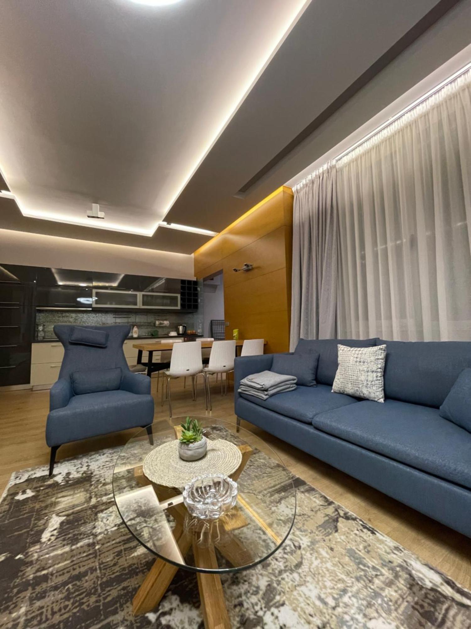 Lux Apartment 地拉那 外观 照片