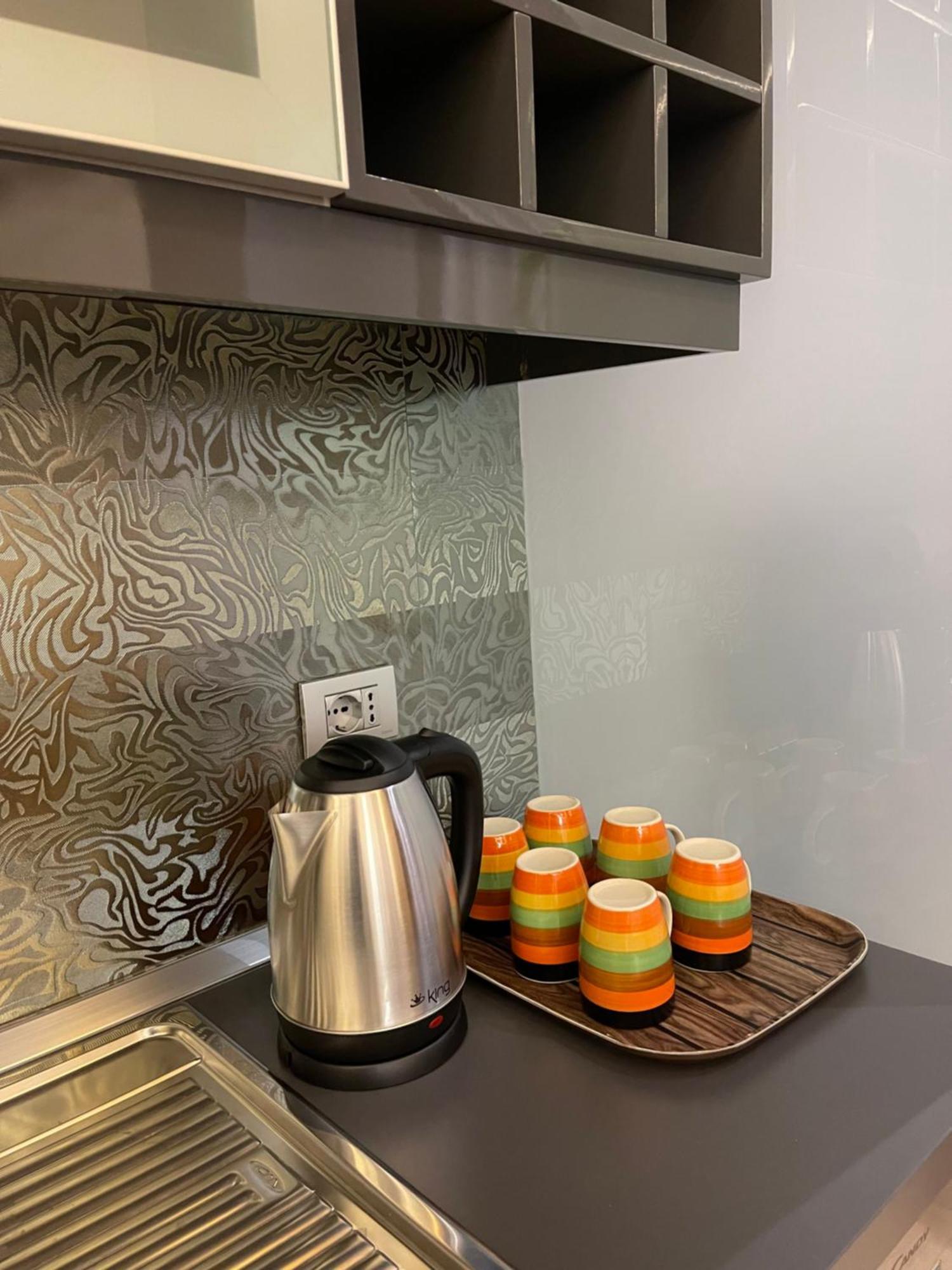 Lux Apartment 地拉那 外观 照片